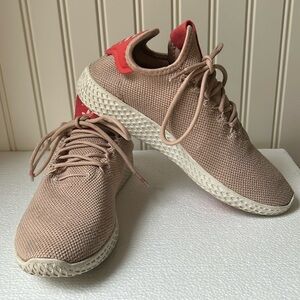 Adidas women lace up Run Jog Pharrell Williams Hu sneakers cushion insole size 8